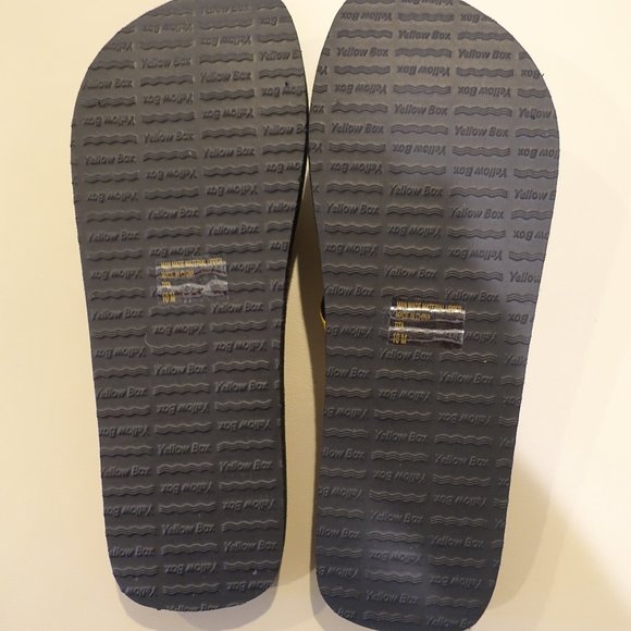 YELLOW BOX FLIP FLOPS SIZE 10 - Picture 3 of 5